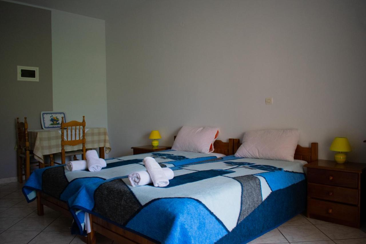 Theano Apartments Stoúpa エクステリア 写真