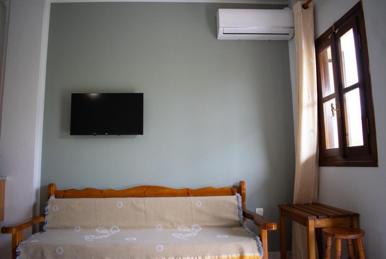 Theano Apartments Stoúpa エクステリア 写真